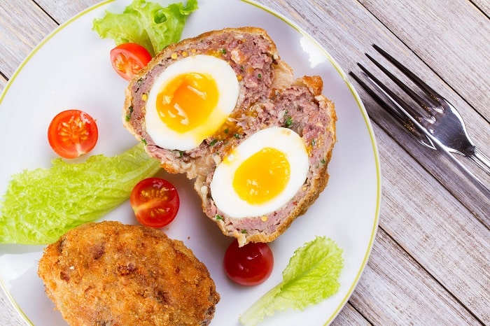 British picnic Scotch eggs