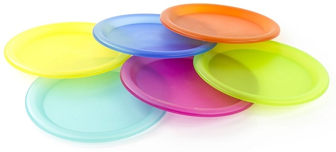 Plastic Picnic Plates